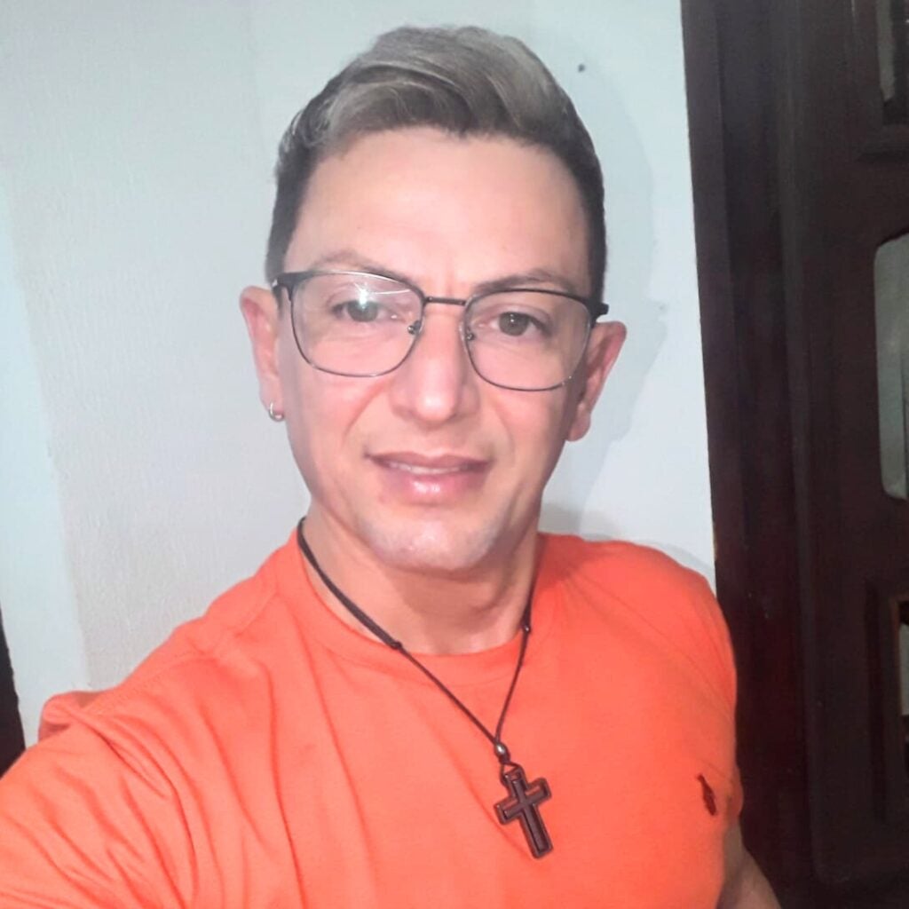 Petrolândia: Aniversariante do dia, Jair Abelha recebe felicitações de familiares e amigos nesta data especial