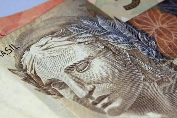 Crise: mais de 51% dos Municípios estão no vermelho; cenário traz cerca de 2 mil gestores a Brasília