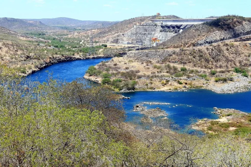 Plancon integra planejamento das ações de prevenção em cumprimento à legislação de segurança de barragens Plancon integra planejamento das ações de prevenção em cumprimento à legislação de segurança de barragens