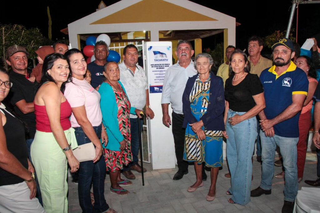 Praça Pública do Olho D’Água do Bruno é inaugurada em Tacaratu, no Sertão de Pernambuco