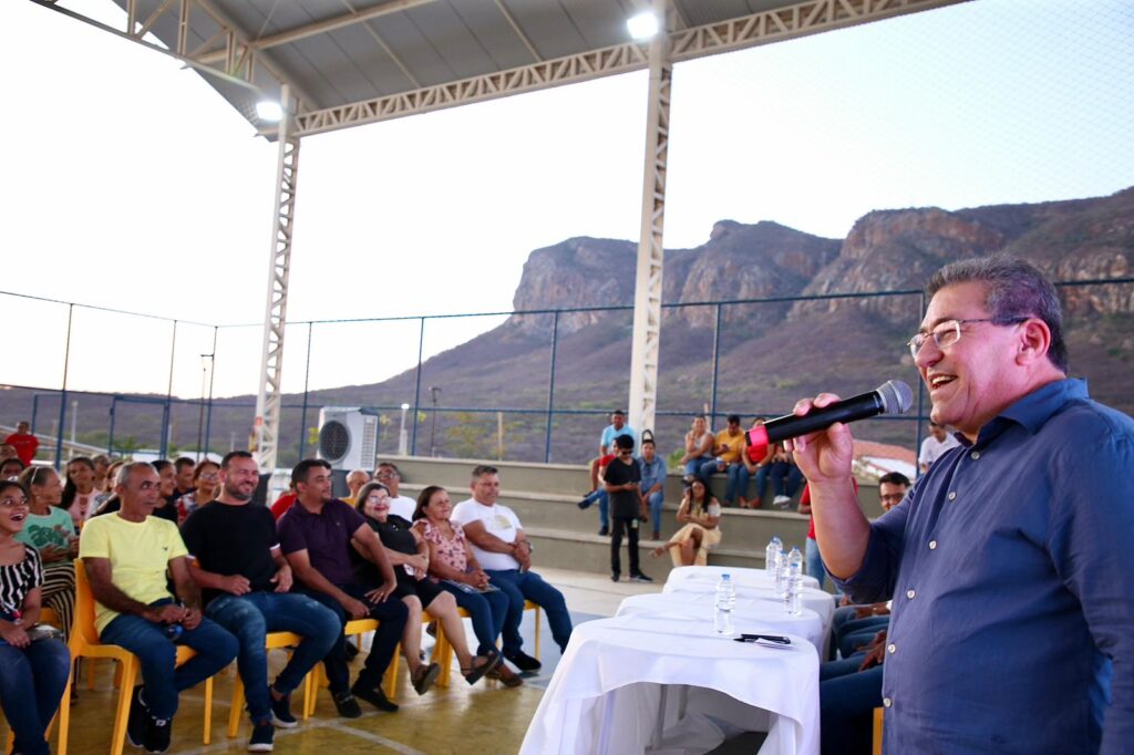 Após passar por todas as regiões do estado, Duque apresenta os resultados do Diálogo por um Pernambuco Mais Forte em Serra Talhada