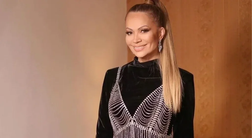 Solange Almeida fará show gratuito na Praça do Derby, nesta segunda-feira (23)