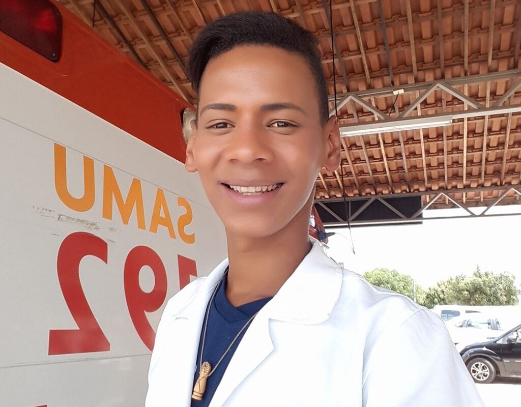 Desaparecimento Misterioso: Jovem de 31 anos some durante Festa da Padroeira em Tacaratu-PE