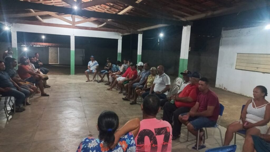 Vereador de Petrolândia, Silvio Rogério, participa de reunião na Agrovila 05 dos Mandantes em prol da pecuária local Vereador de Petrolândia, Silvio Rogério, participa de reunião na Agrovila 05 dos Mandantes em prol da pecuária local
