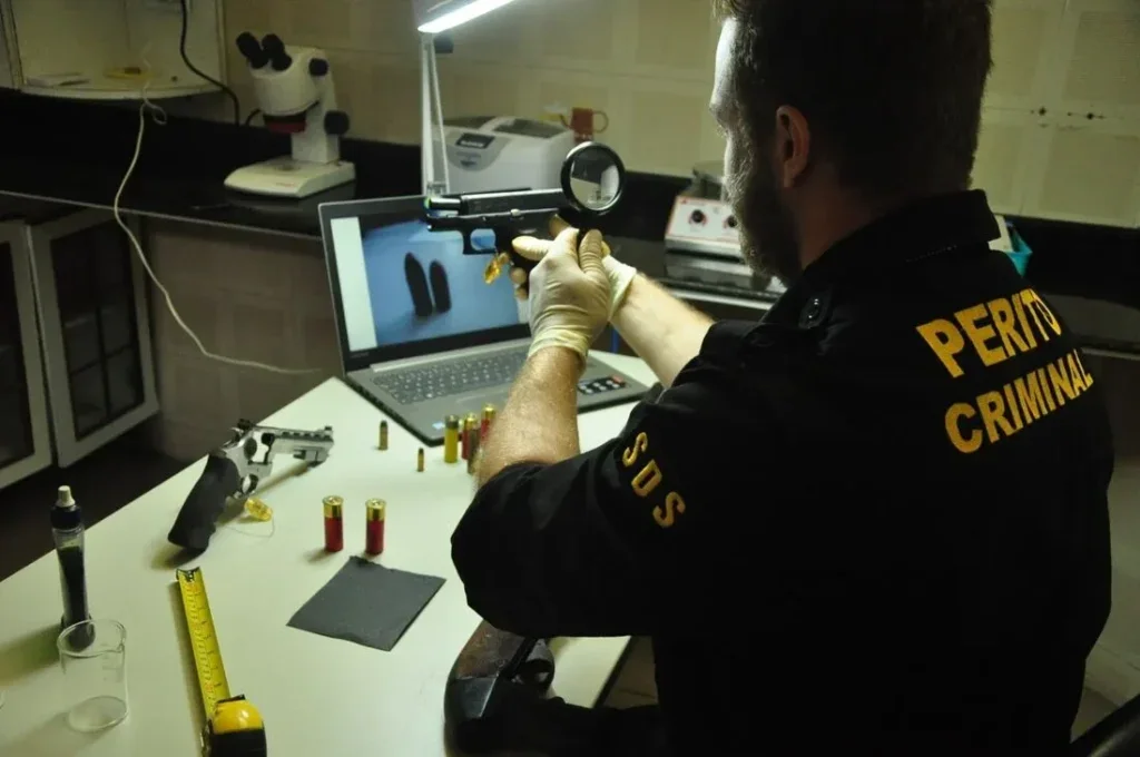 Inscrições para concurso público da Polícia Científica de Pernambuco começam nesta terça-feira (30) Inscrições para concurso público da Polícia Científica de Pernambuco começam nesta terça-feira (30)