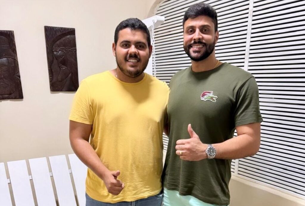 Julinho de Bira Declara Apoio à Pré-candidatura de Gerson Júnior (Gersinho) para 2024 em Tacaratu-PE