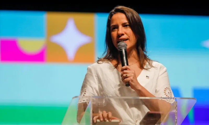 Governadora faz mudança no comando do Corpo de Bombeiros Governadora faz mudança no comando do Corpo de Bombeiros