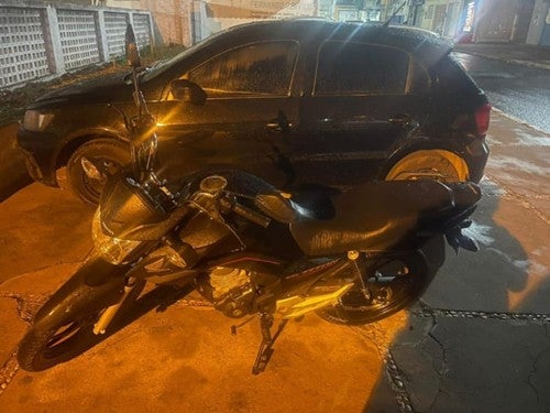 Condutor Causa Acidente e Resiste à Abordagem em Petrolândia: Polícia Militar Intervém Condutor Causa Acidente e Resiste à Abordagem em Petrolândia: Polícia Militar Intervém