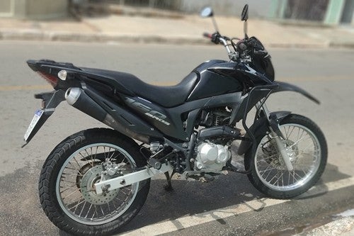 Motocicleta Honda Bros 160cc 2015 à Venda em Petrolândia por R$ 16 Mil