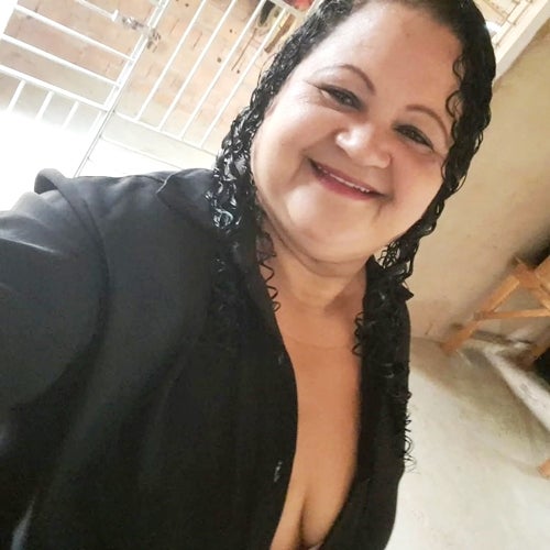 Moradora de Petrolândia desaparece após pegar carona em moto na zona rural de Tacaratu; família está desesperada por notícias Moradora de Petrolândia desaparece após pegar carona em moto na zona rural de Tacaratu; família está desesperada por notícias