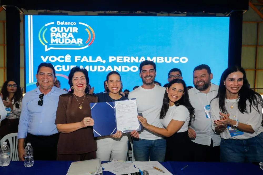 Raquel Lyra encerra primeira semana do “Ouvir para Mudar 2025” em Floresta com anúncio de R$ 300 milhões em investimentos no Sertão de Itaparica