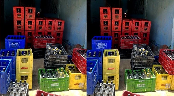 Policiais do 10º BPM de Palmares descobrem fábrica clandestina de bebidas na Mata Sul Policiais do 10º BPM de Palmares descobrem fábrica clandestina de bebidas na Mata Sul