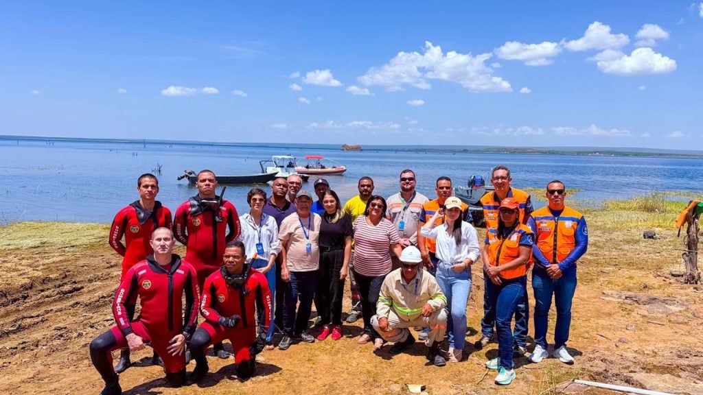 Visita técnica à igreja submersa reforça compromisso de Petrolândia com a preservação do seu patrimônio histórico Visita técnica à igreja submersa reforça compromisso de Petrolândia com a preservação do seu patrimônio histórico
