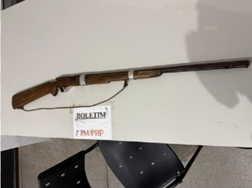 Arma Artesanal é Apreendida pela 4ª CIPM na Zona Rural de Petrolândia (PE) Arma Artesanal é Apreendida pela 4ª CIPM na Zona Rural de Petrolândia (PE)