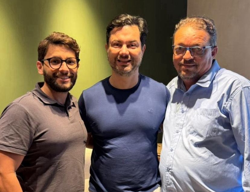 Clodoaldo Magalhães fortalece base no Sertão com apoio do ex-vereador Evim de Enéas Clodoaldo Magalhães fortalece base no Sertão com apoio do ex-vereador Evim de Enéas