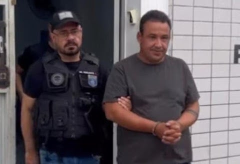 Vereador de Petrolândia suspeito de matar empresário tenta fugir pelo telhado, mas é preso em Santa Cruz do Capibaribe