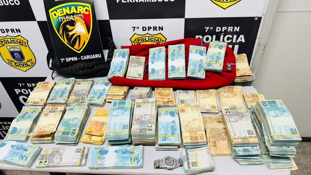 Homem é preso e R$ 495 mil são apreendidos após operação contra quadrilha no Agreste de PE