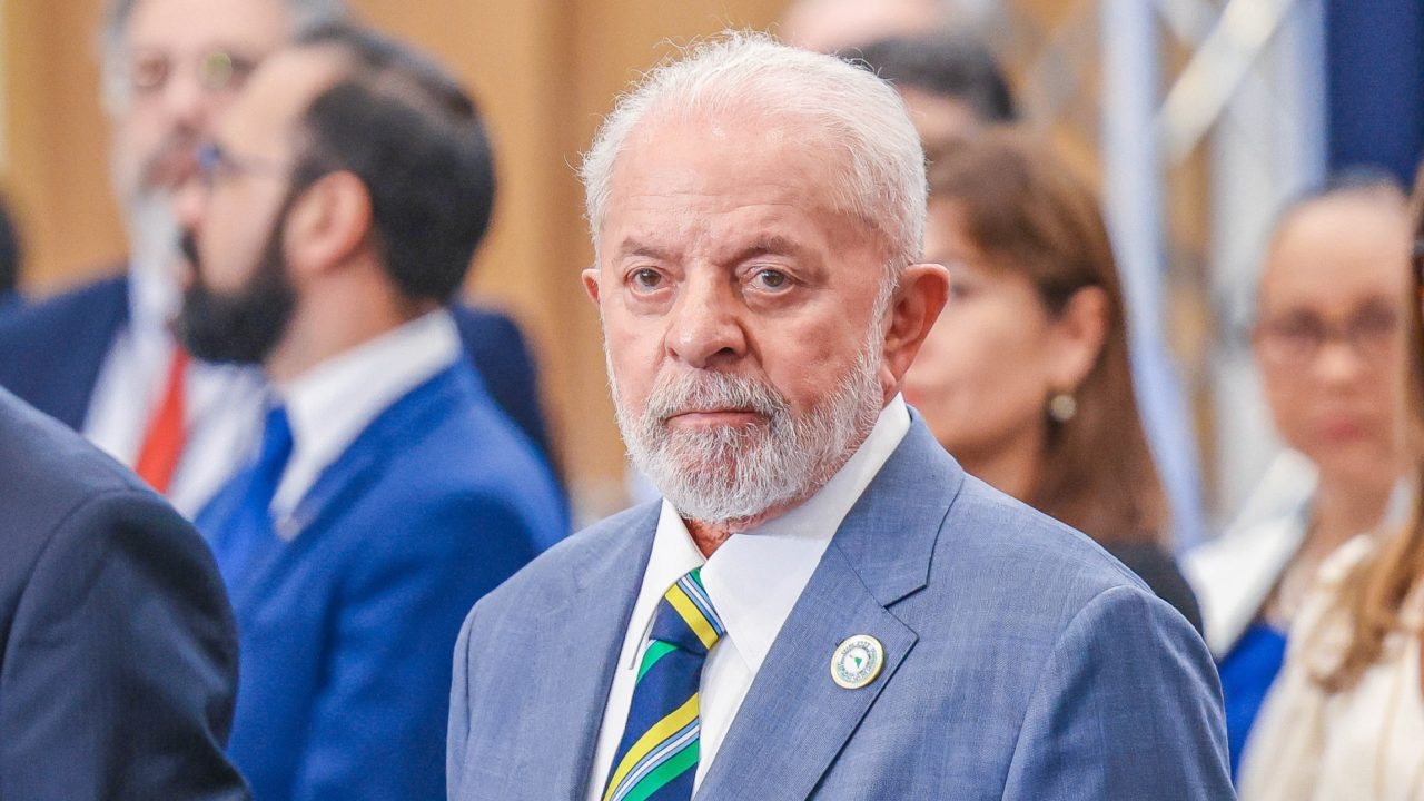 Desaprovação de Lula dispara e atinge pior nível em quase um ano; evangélicos lideram rejeição