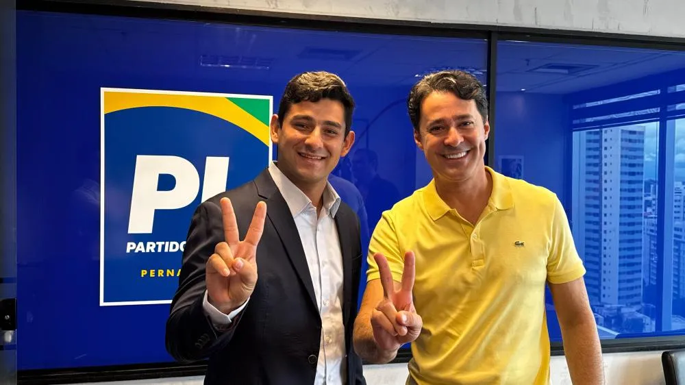 Florestano Gregório Ferraz se filia ao PL e anuncia pré-candidatura a deputado federal