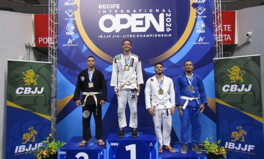 Atletas da academia Ebbers Bros de Petrolândia se destacam em competição de Jiu Jitsu, na capital pernambucana