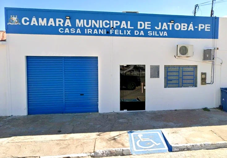 TCE-PE aplica multa de mais de R$ 11 mil e julga irregulares contas de 2024 da Câmara de Jatobá