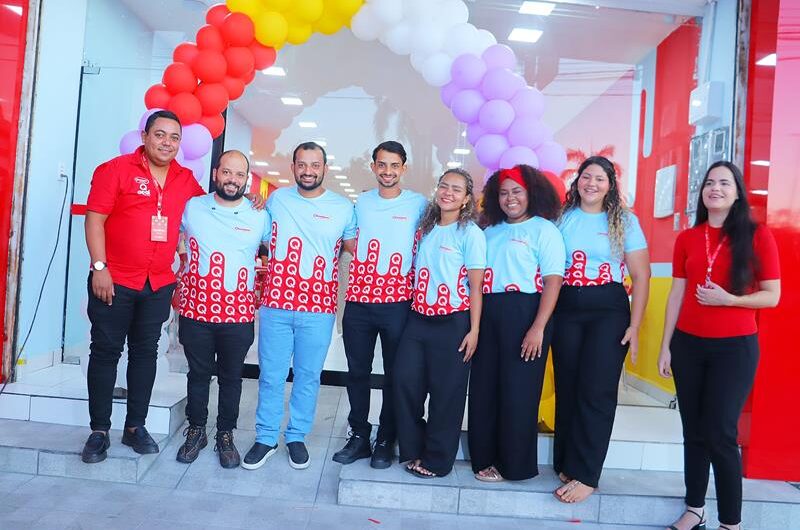 Qbombom Sorvetes é inaugurada com grande movimentação e ação promocional em Petrolândia-PE