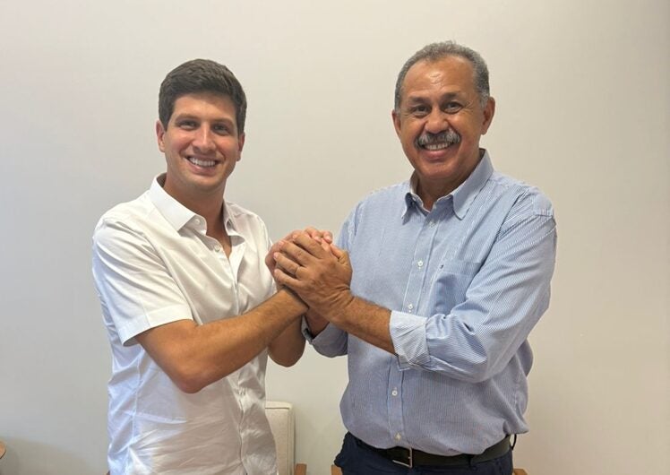 Ex-prefeito de Inajá entra na pré-campanha de João Campos ao Governo de Pernambuco