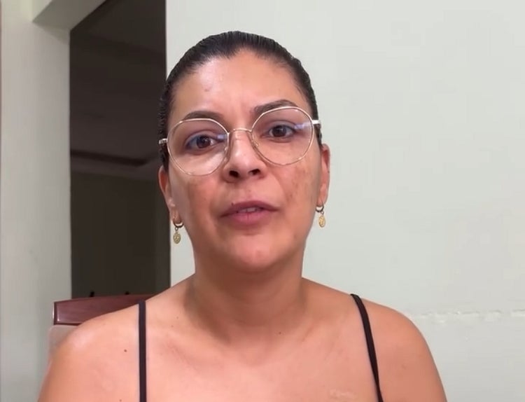 Cabeleireira de Lajedo realiza campanha para custear tratamento urgente contra câncer em São Paulo