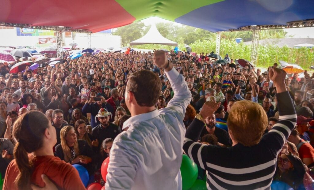 Prefeito Túlio Monteiro recebe, com casa cheia, a governadora Raquel Lyra em Buíque