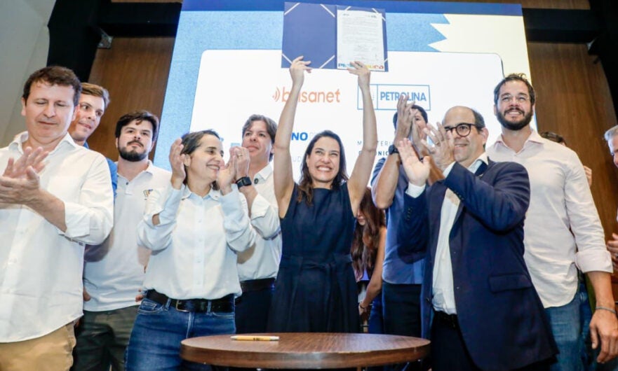Raquel Lyra faz giro pelo Sertão e entrega mais de R$ 100 milhões em obras