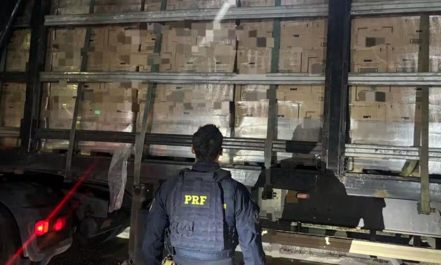 PRF apreende carga de conhaque avaliada em R$ 500 mil em Serra Talhada