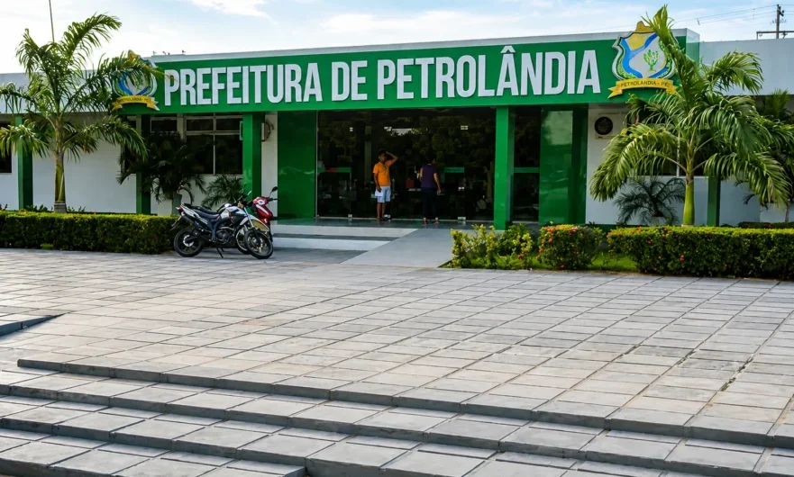 Prefeitura de Petrolândia decreta feriado municipal de São João e suspende expediente nas repartições públicas no dia 24 de junho