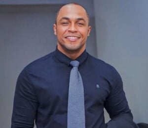 Jefferson Técio assume mandato de vereador na Câmara de Petrolândia nesta quinta-feira (18) Jefferson Técio assume mandato de vereador na Câmara de Petrolândia nesta quinta-feira (18)