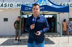 Blog PN Petrolândia Notícias acompanha velórios e sepultamentos das vítimas da tragédia da van do TFD em Petrolândia Blog PN Petrolândia Notícias acompanha velórios e sepultamentos das vítimas da tragédia da van do TFD em Petrolândia