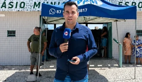 Blog PN Petrolândia Notícias acompanha velórios e sepultamentos das vítimas da tragédia da van do TFD em Petrolândia