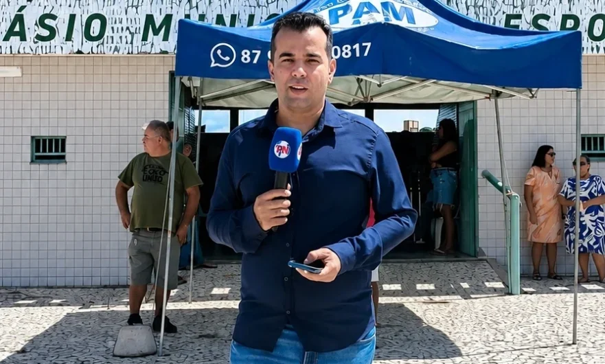 Blog PN Petrolândia Notícias acompanha velórios e sepultamentos das vítimas da tragédia da van do TFD em Petrolândia