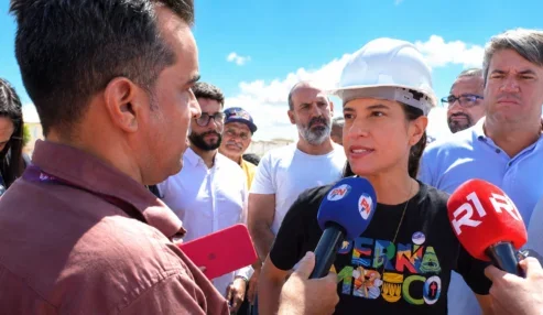 Governadora Raquel Lyra destaca obras, minimiza ausência do prefeito e reafirma investimentos de mais de R$ 50 milhões em Petrolândia