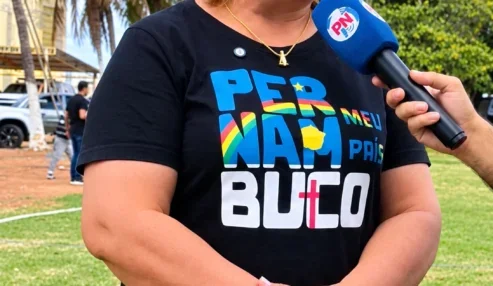 Em Petrolândia, Regina da Saúde destaca trabalho de Raquel Lyra e intensifica agenda pelo Sertão em pré-campanha à Alepe