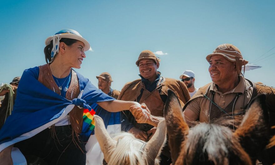 Recebida com carinho pelos sertanejos, Raquel celebra fé e tradição na 56ª Missa do Vaqueiro, em Serrita