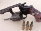 Homem é preso por porte ilegal de arma de fogo durante abordagem da PM na zona rural de Inajá