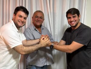 Bruno Marques anuncia apoio do vereador Costa, de Tupanatinga, à sua pré-candidatura para a Alepe Bruno Marques anuncia apoio do vereador Costa, de Tupanatinga, à sua pré-candidatura para a Alepe