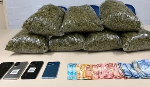 BEPI apreende mais de 7 kg de maconha e detém dois suspeitos em Sertânia