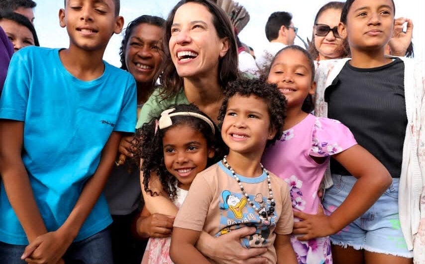 No Sertão de Itaparica, governadora Raquel Lyra vistoria obras do Governo do Estado em estradas e nas áreas de segurança e educação