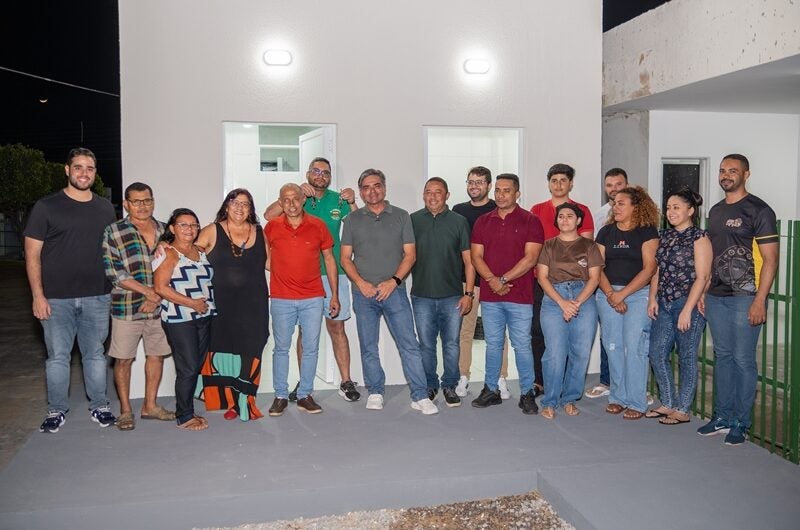 Prefeito Fabiano Marques inaugura banheiros da Praça de Alimentação e atende antiga reivindicação da população de Petrolândia
