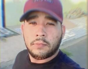 Jovem é morto a facadas no Centro de Jatobá; polícia investiga o crime Jovem é morto a facadas no Centro de Jatobá; polícia investiga o crime
