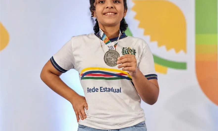 De Petrolândia para Brasília: Maria Fernanda conquista vaga no Nacional dos Jogos Escolares de Xadrez