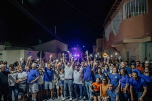 Bruno Marques reúne apoiadores em caminhada porta a porta na Quadra 05, em Petrolândia Bruno Marques reúne apoiadores em caminhada porta a porta na Quadra 05, em Petrolândia