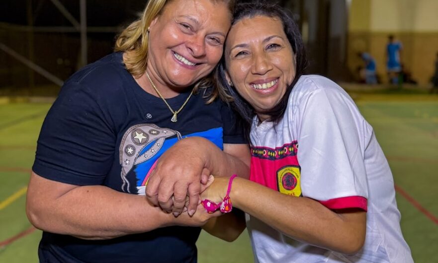 Regina da Saúde recebe apoio de presidente de associação de bairro em Garanhuns