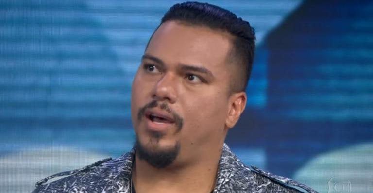 Cantor Bruno Cardoso, do Sorriso Maroto, é hospitalizado às pressas após complicação grave de saúde