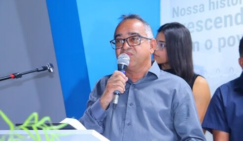 “É difícil chegar ao topo, mas pior é se manter”: vice-prefeito Eraldinho destaca avanços de Jatobá durante inauguração da Prefeitura